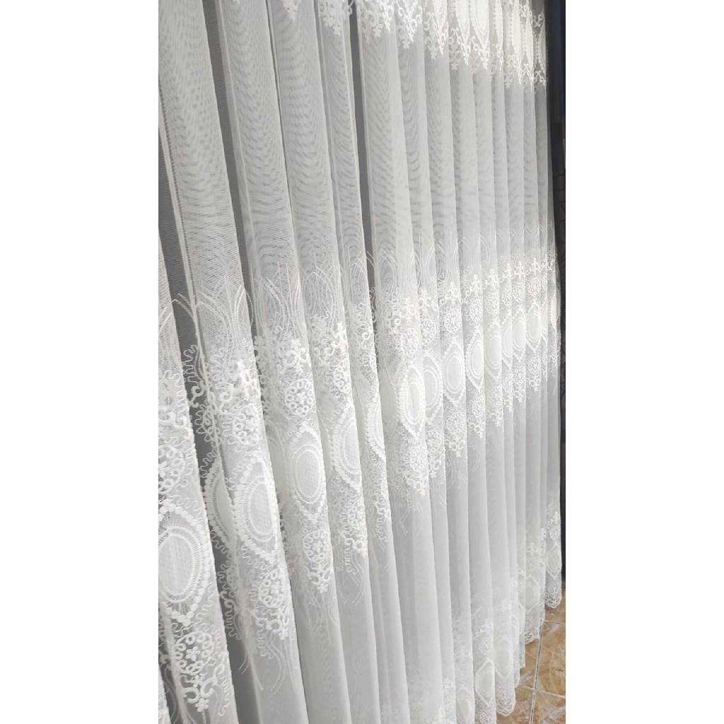 Тюлевая занавеска с вышитым рисунком (1