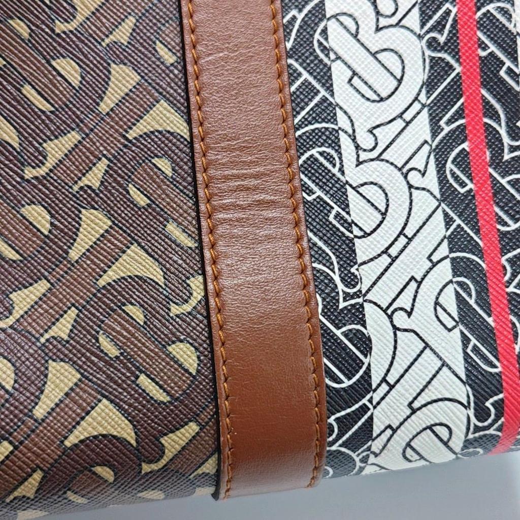 [Pre-Owned] Patterned Striped Large Capacity Canvas And Calfskin Tote Bag - Very Good #1HHJAXU
