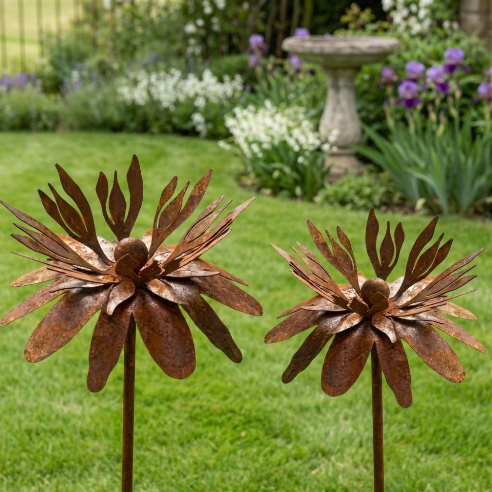 Rust-Resistant Flower Garden Stake Rustic Lawn Ornament Forest Style Flower Decoration Patio