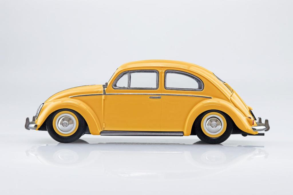 Aoshima Bunka Kyozai Rakupla Snap Kit Volkswagen Beetle Набор пластиковой модели (АОСИМА) нет. 20-PY (Почтовый жёлтый) Предварительно окрашенный