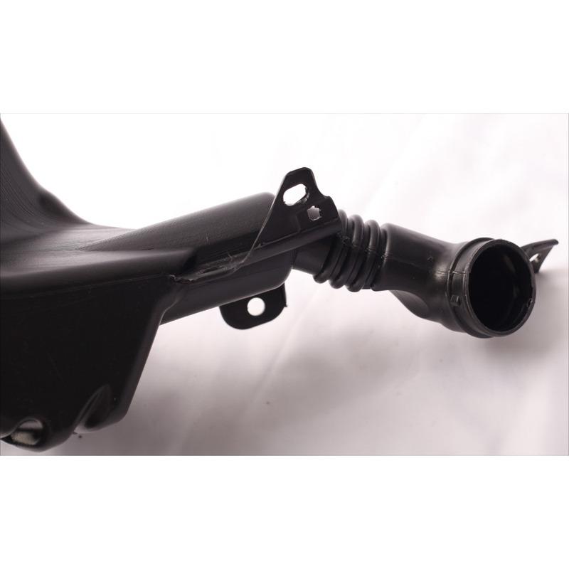1096062-00-F Washer Fluid Tank for Tesla MODEL3 Front Windshield Wiper Water Bottle New Energy