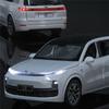 1:32 LEADING IDEAL L9 2025 Alloy Electric Car Model Diecast Metal New Energy Car Model Sound Light Simulation Kids Gift