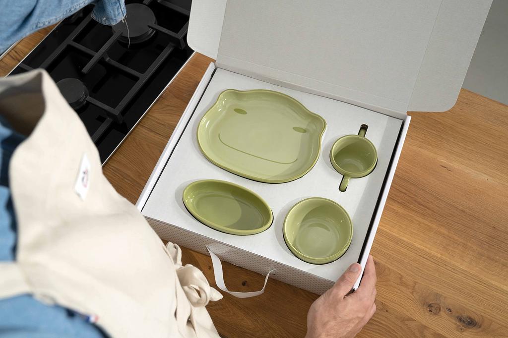 Staub Baby Kids Tableware 4 шт. Набор зеленой тарелки, миски, кружки, японская керамическая посуда STAUB Baby Kids "Керамика и лягушка" для детей [Авторизованный продукт] и