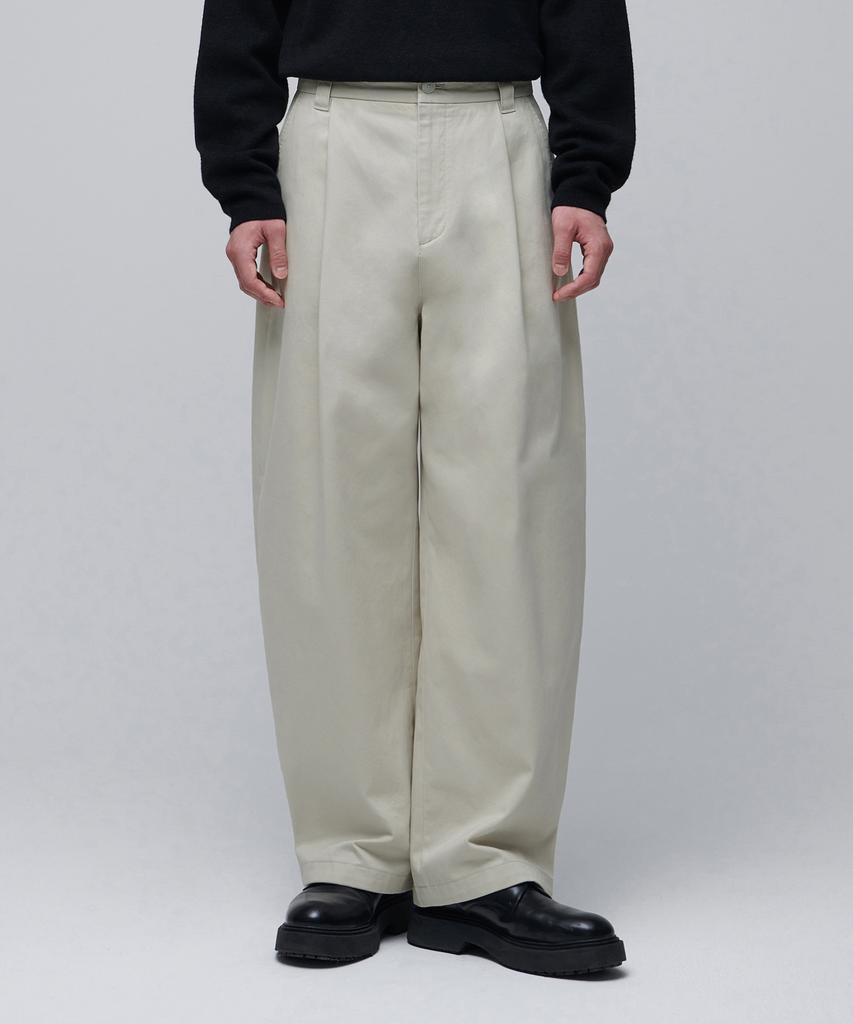 MUSINSA STANDARD Curved Wide Chino Pants [Cream]