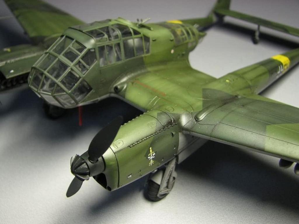 Great Wall Hobby Scale World War II German Reconnaissance Aircraft Plastic Model Kit Molded In Color 1/48 Focke-Wulf Fw189A-2 L4803,