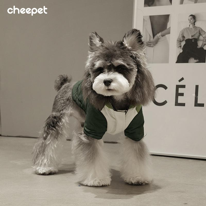 Pet Autumn and Winter Clothing Color Matching Pocket Hooded Jacket Heat Storage Can Pull Windproof Legs Dog Clothes