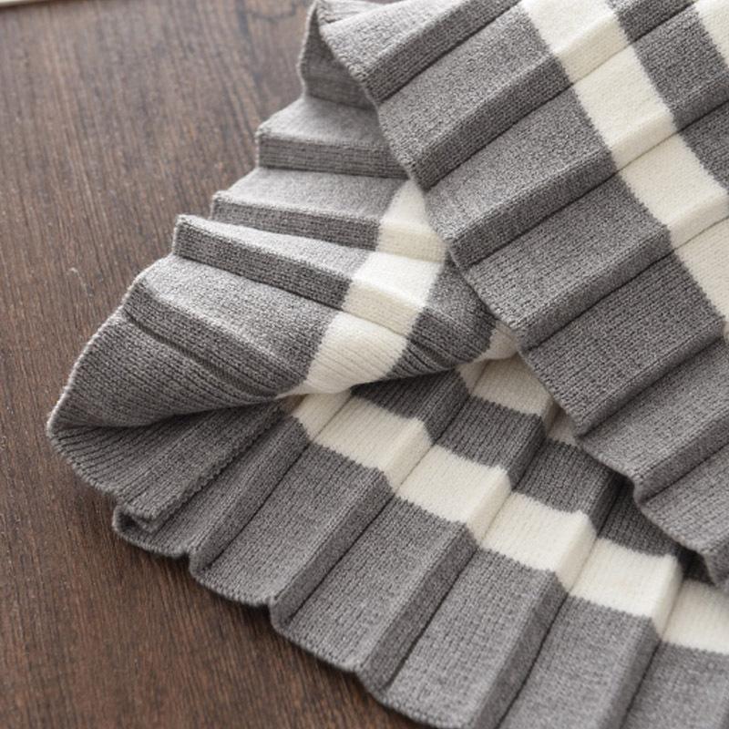 Комплекты повседневной одежды для маленьких девочек, зимняя одежда в студенческом стиле, комплекты одежды, свитер, топ, юбка на подтяжках, модные наряды