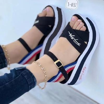 Женские сандалии на платформе широкой полноты, пляжная обувь с ремешком на пряжке, оптовые сандалии в европейском стиле в наличии