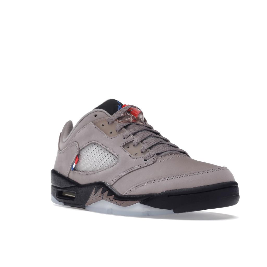 Кроссовки унисекс Paris Saint-Germain x Air Jordan 5 Retro Low Paname серая пемза Game-Royal DX6325-204