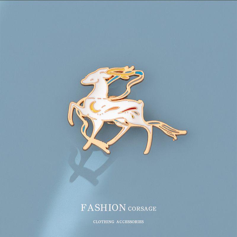 Women's Chinese Style Crane Enamel Brooch Pin for Hanfu Clothing