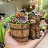 Милая корова Хайленд с цветочным горшком Декоративный элемент для сада и улицы