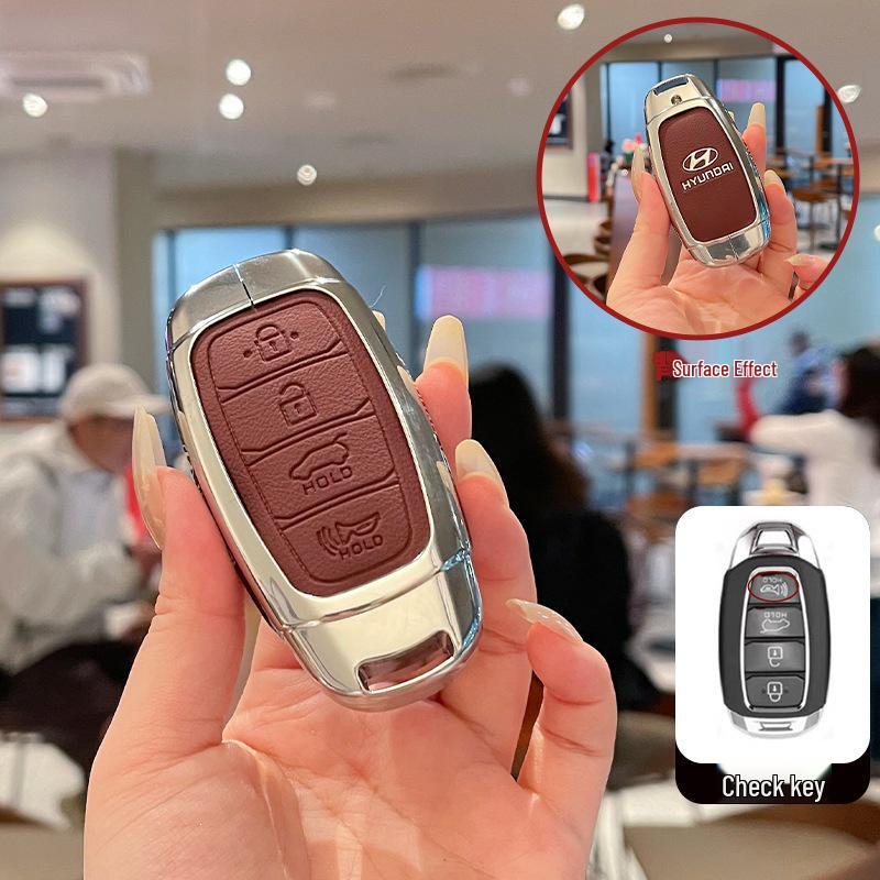 2022 Hyundai Custu Key Cover: Durable Metal & Leather Protective Case
