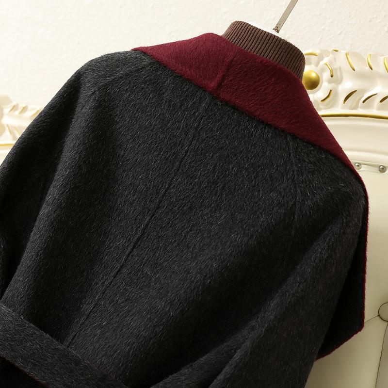 Double sided nylon coat with alpaca wool temperament