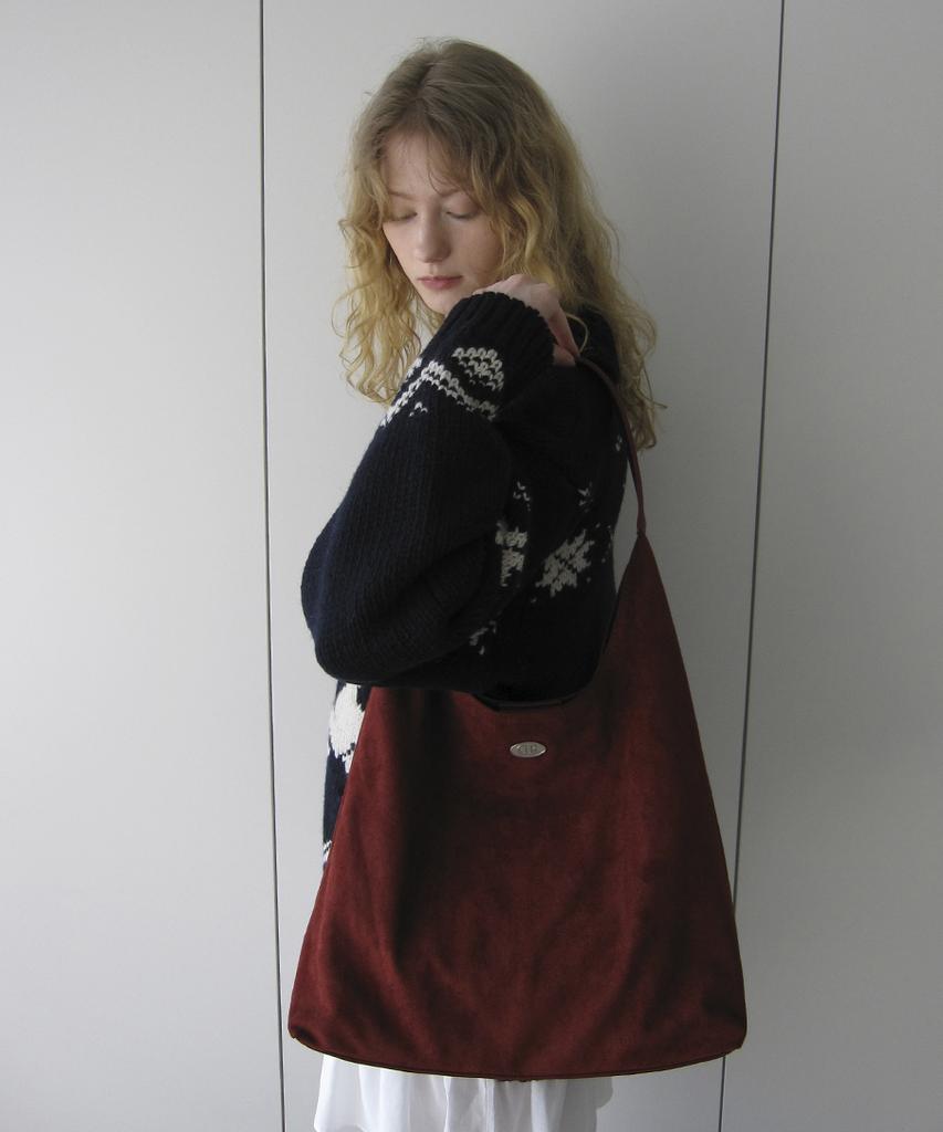 Сумка через плечо Dumaro Merci из замши / Цвет: Бордовый