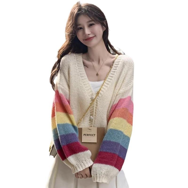 Вязаный кардиган осень женщина 2024 новый маленький свободный дизайн чувство сладкий свободный пальто прилив