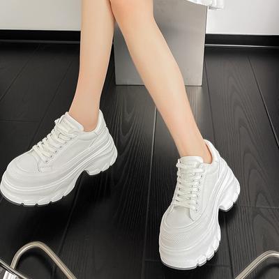 Женская обувь – Кроссовки