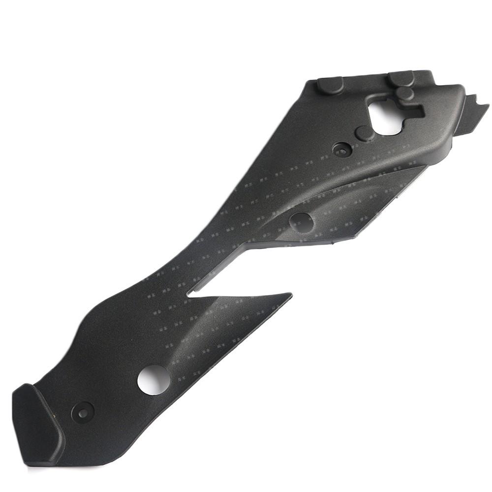 Right-Side Headlight Adhesive Strip for W204 C300/C350 (2008-2012) - Part 2048261424.