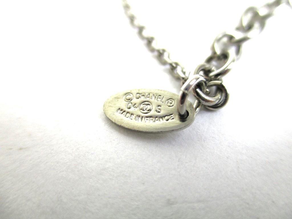 Authentic CHANEL CC Logo Camellia Motif Plastic Plated Silver Chain Necklace #9786 Refurbished