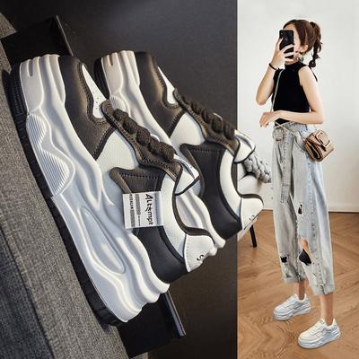 Женская обувь – Кроссовки