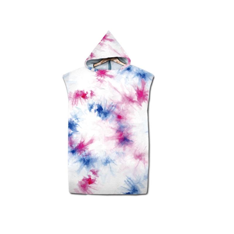 Стильный пончо-полотенце с узором для пловцов и отдыхающих на пляже