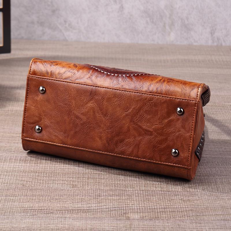 New Chinese Style Women's Bag European and American Retro Embossed Hand-painted Portable Messenger Vegetable Blue Bag