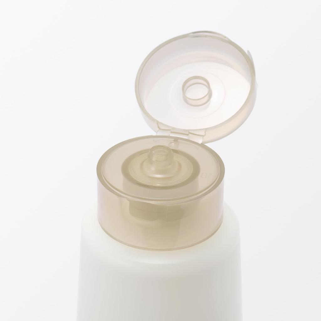 MUJI Mild Moisturizing Facial Cleanser 84464904 (Large Capacity) 220g