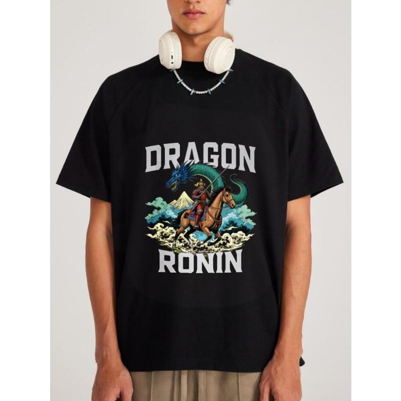 Белая футболка Dragon Ronin с графикой самурая на коне, синего дракона и горного пейзажа для повседневной носки