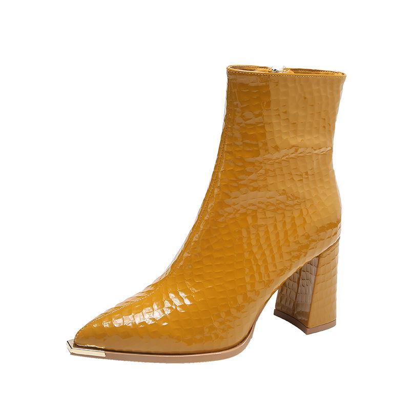 Короткие туфли для женщин, сексуальные женские ботильоны, байкерские ботинки с острым носком, белые ботинки в корейском стиле, рекламное предложение в готическом стиле