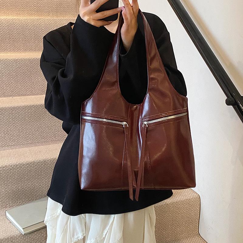 Сумка большой вместимости Женская сумка Новая на плечо Подмышку Сумка-тоут для поездок