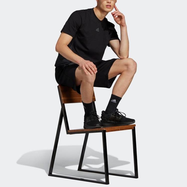 Adidas T Shirts Men's Black Crew Neck Moderate Straight Fit IC9723
