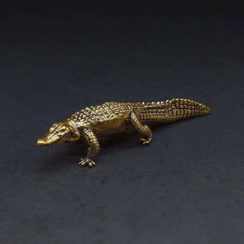 Антикварные латунные статуэтки крокодилов Элегантные стоячие позы для декора дома/офиса/улицы Идеальный подарок на новоселье, Рождество