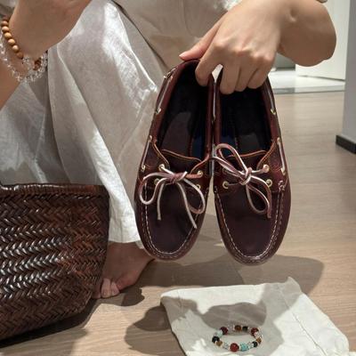 Ретро британские американские кожаные лоферы на шнуровке из овчины женские однопедальные на плоской подошве одинарные туфли делают старые ленивые маленькие кожаные туфли