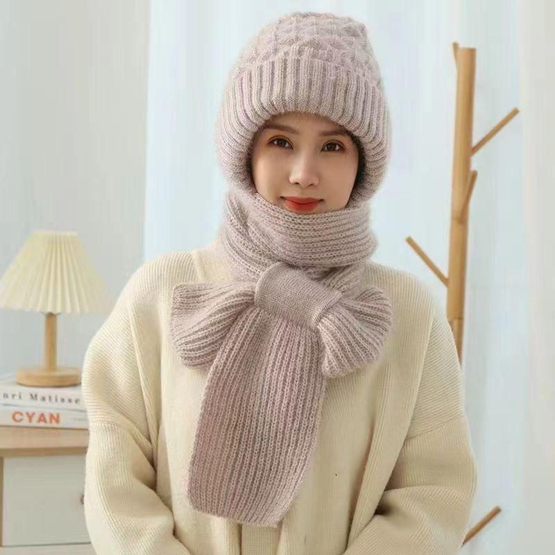 Winter Squirrel Fleece Knitted Windproof and Cold-resistant Plus Fleece Ladies Hat Scarf One-piece Woven Laminated Snow Hat