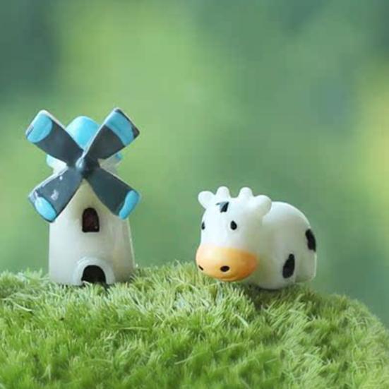 40 шт., миниатюрные фигурки коровы из смолы, яркий внешний вид, мини-статуи коровы, милые садовые украшения в виде коровы, модель животных