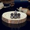 Мини-набор игральных костей DND, чехол для карманных часов с гравировкой дракона и 7 многогранными металлическими игральными костями DND, набор игральных костей в стиле ретро для настольных игр