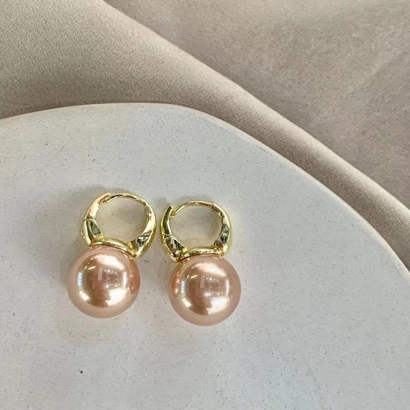 Серьги с жемчугом Французские универсальные геометрические легкие роскошные темпераментные серьги высокого класса Sense Niche