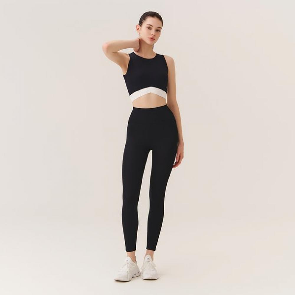 Huit Ticha Rib Slim Line Back Pocket 3 4 Leggings Htwle5k03t
