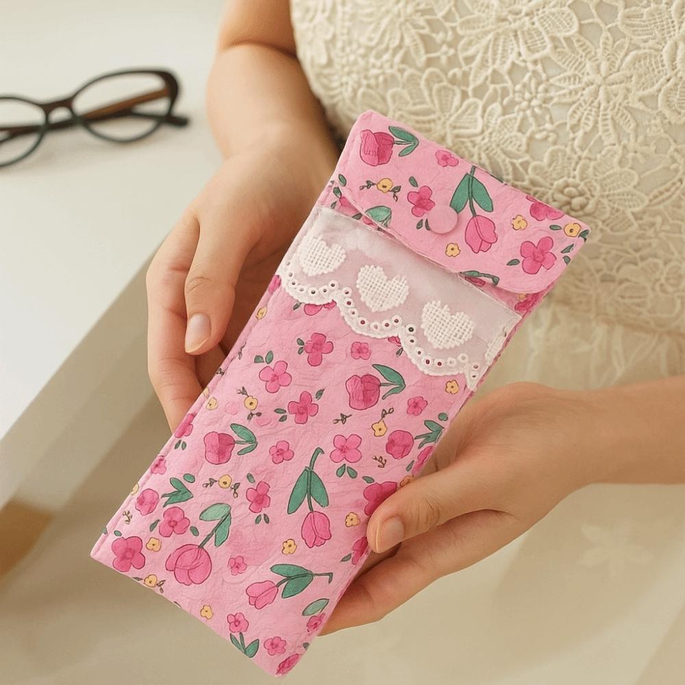 Sweet Cotton Glasses Storage Bag Lace Heart Lovely Eyeglasses Case Lightweight Lipstick Bag  Girls