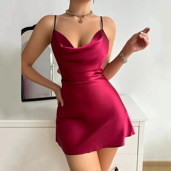 Летняя женская ночная рубашка с V-образным вырезом, без спинки, с аппликацией в виде бабочки, без рукавов, на бретельках, атлас