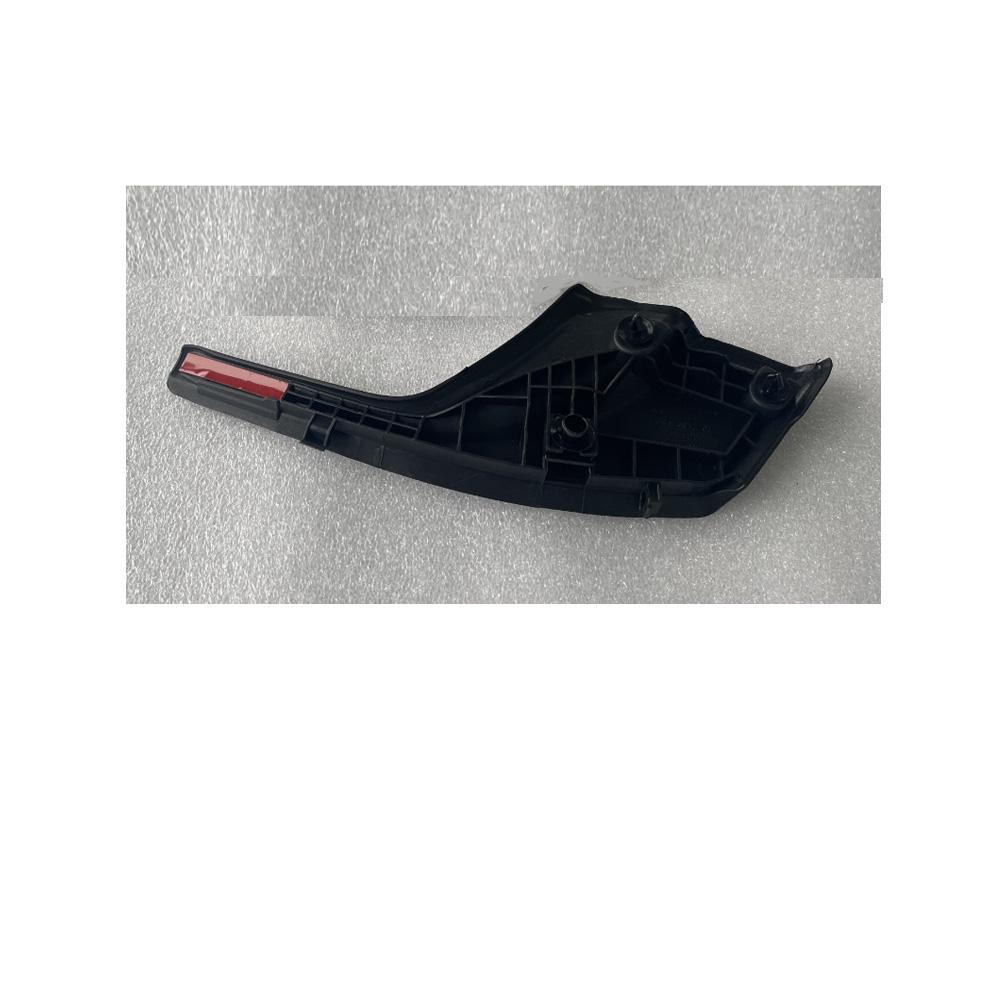 Front Left Windshield Wiper Side Cowl Extension Cover 53867-52150 For Toyota Pri