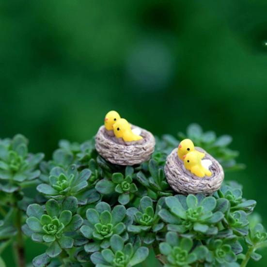 2Pcs Miniatures Oriole Decorative Resin Bird Nest Figurines Mini Garden Ornament for Decorating Landscape