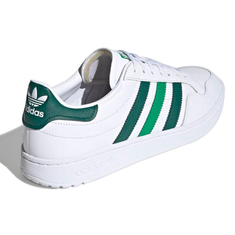 adidas Командные кроссовки для корта «FW5067»