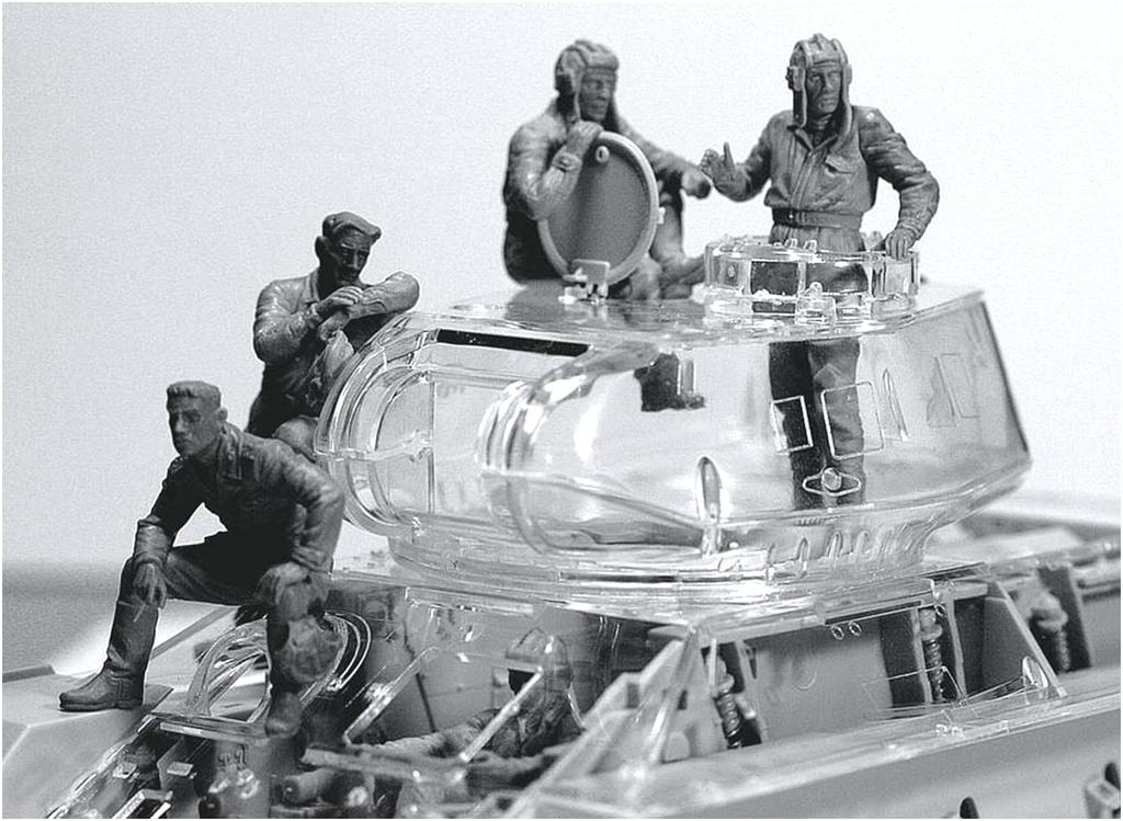 Master Box Масштаб 1/35 Советский танковый экипаж 1943-1945 Пластиковый набор для сборки (5 фигур) MB35068