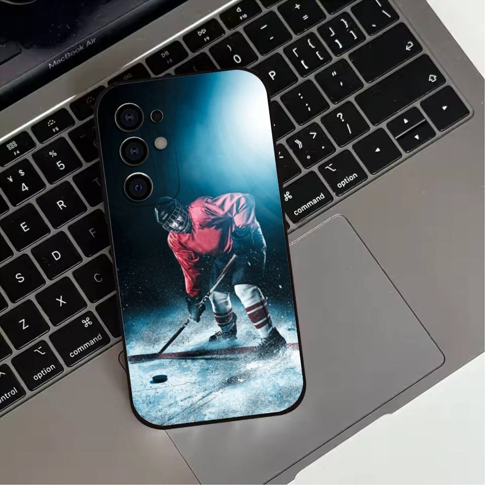 L-Хоккейный каток Спортивный чехол для телефона Samsung S25, S24, S21, S22, S23, S30, Ultra, S20, Plus, Fe, Lite, Note, 10, 9, 5G Черный чехол