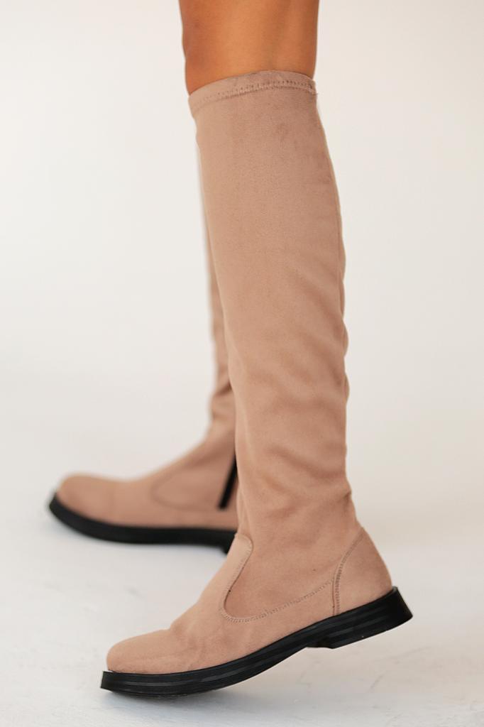 Эластичные женские ботинки на нескользящей подошве на молнии 020-9500-22Замша