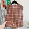 Жилет в клетку в стиле ретро для женщин 2025 года, летняя новая иностранная стильная уникальная шикарная свободная и тонкая рубашка без рукавов с круглым вырезом