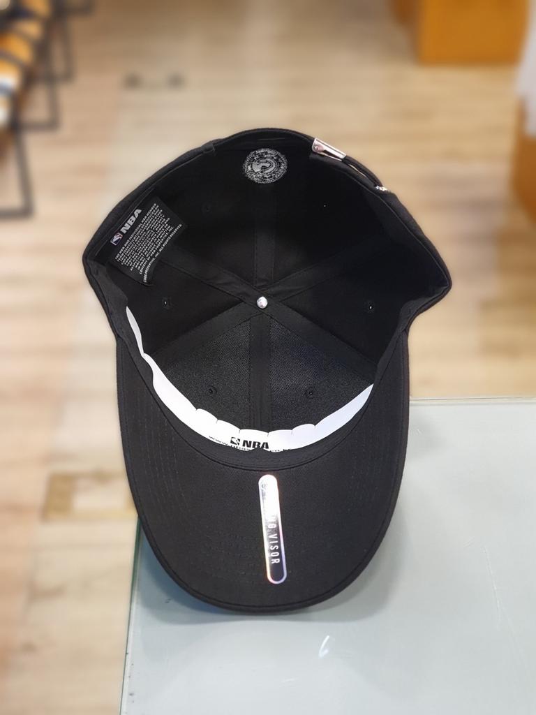 NBA Unisex ATL One-Point Artwork Overcap Hard Ball Cap N245AP441P (97)