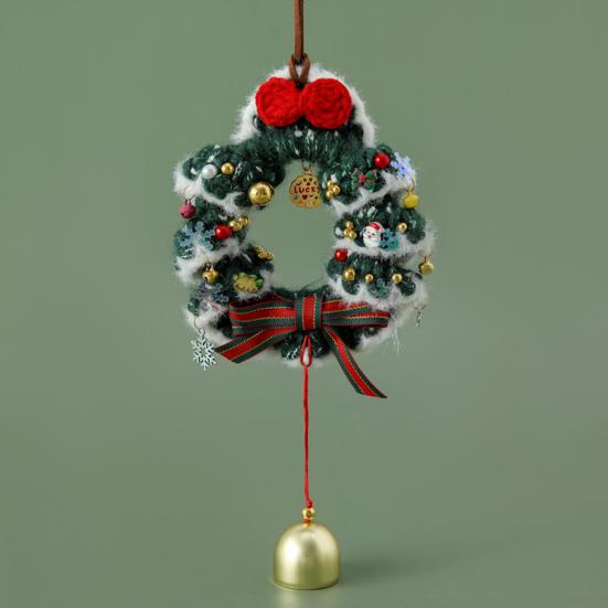 Christmas Crochet Wreath Hanging Decoration Xmas Tree Car Rearview Mirror Hanging Handmade Wreath Bell Ornament Holliday Party Pendant