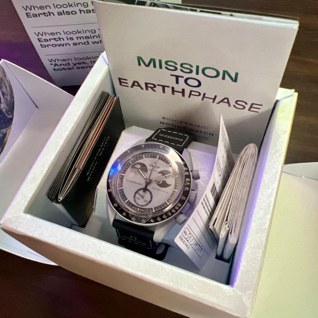 Б/у Новый OMEGASwatch Earthphase MoonSwatch полный комплект