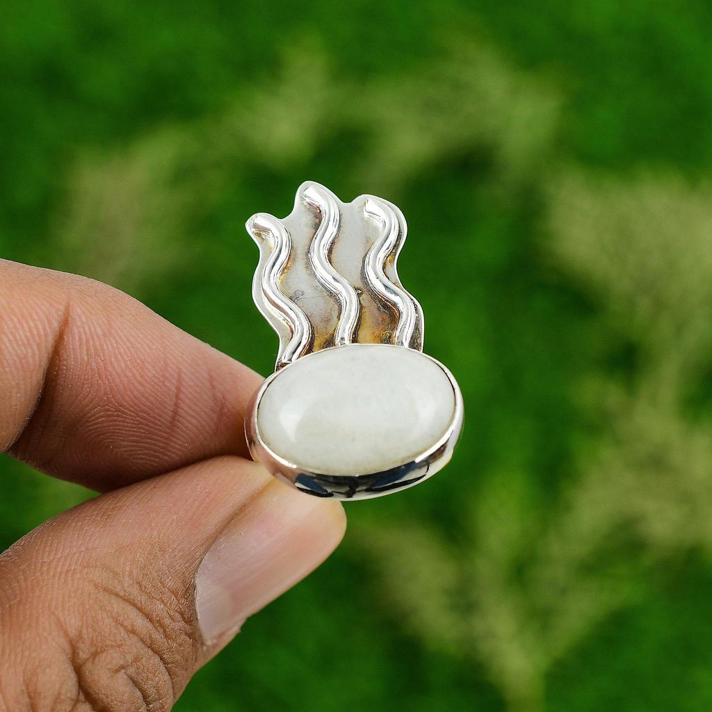 Natural Rainbow Moonstone Gemstone 925 Silver Promise Ring Size 7.75 For Girls